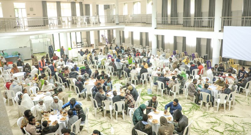 በአጥቢያው የሚገኙ አቅመ ደካሞችን እና ነዳያንን የማስፈሰክ መርሐ ግብር ተካሔደ።
